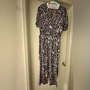 Elegant Black and White Patterned Jumpsuit